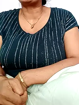 Snapshot of Soman678 chatting on 08-07-26, 11:56 Soman678 online show from 08-07-26, 11:56
