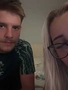 jessiandsam online show from 08-02-26, 08:51