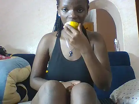 Snapshot of Favor-luxe chatting on 07-29-26, 05:22 Favor-luxe online show from 07-29-26, 05:22