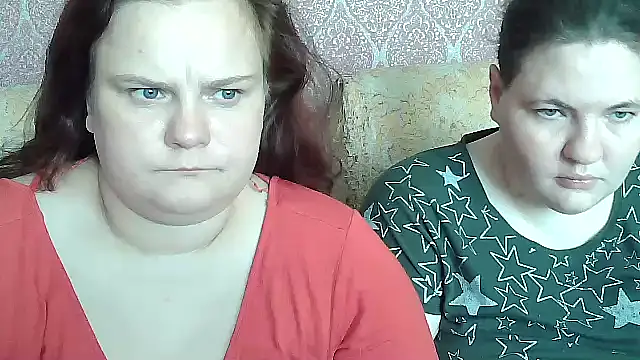 MilaXHelen online show from 07-28-26, 11:17