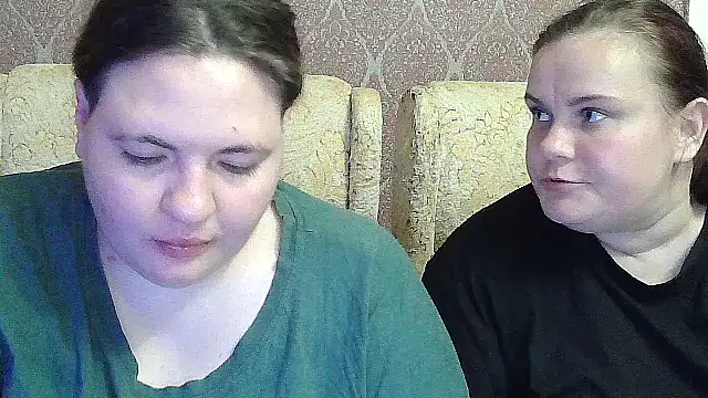 MilaXHelen online show from 07-28-26, 08:34