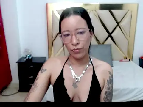 RoxyInk online show from 07-28-26, 02:13