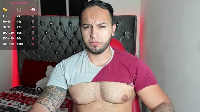 Snapshot of mrloganfuck1 chatting on 06-28-26, 06:41 mrloganfuck1 online show from 06-28-26, 06:41