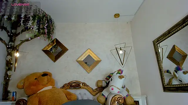 HungLatinoFemboy online show from 07-28-26, 08:01
