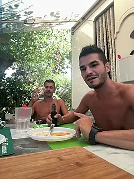 COPPIAGAYHOT online show from 07-28-26, 11:17