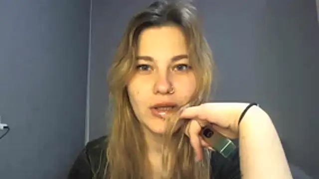 AliseXwex online show from 07-30-26, 07:29