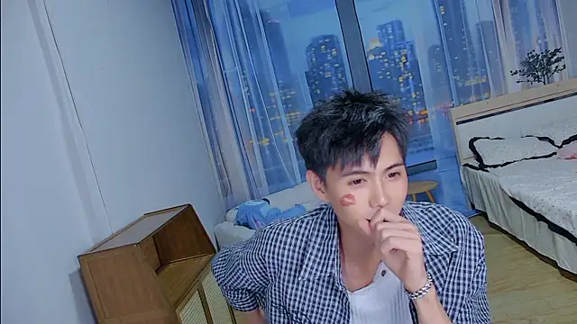 Snapshot of xiaoyang-FF chatting on 07-28-26, 06:20 xiaoyang-FF online show from 07-28-26, 06:20