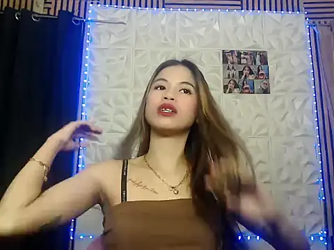 Petite Jacky18 online show from 08-04-26, 12:52