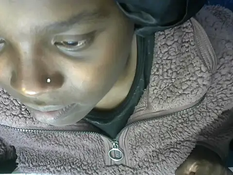 Snapshot of smoochiii chatting on 07-30-26, 11:04 smoochiii online show from 07-30-26, 11:04