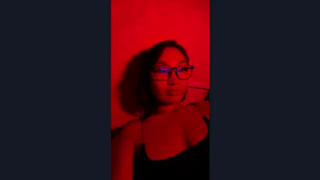 Snapshot of Velvetb00m chatting on 07-30-26, 06:07 Velvetb00m online show from 07-30-26, 06:07