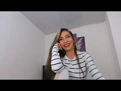 luna sexth online show from 07-30-26, 05:28