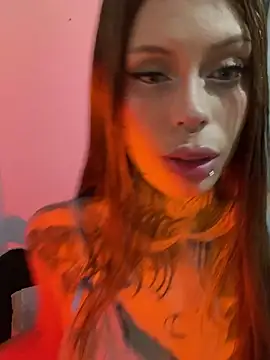 luna Rhoades online show from 08-05-26, 03:53