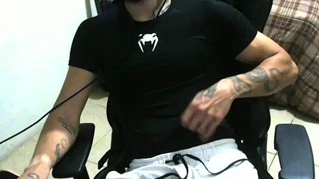 CallmeLeonOnly online show from 08-04-26, 10:01