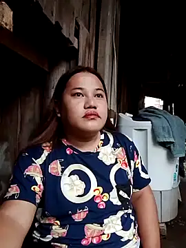 Snapshot of Andrea0414 chatting on 12-12-24, 10:31 Andrea0414 online show from 12-12-24, 10:31