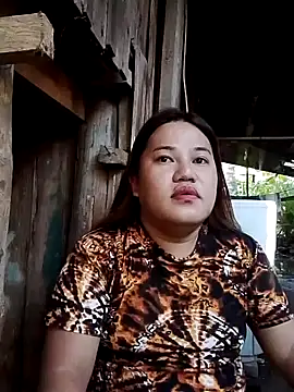 Snapshot of Andrea0414 chatting on 01-08-25, 11:09 Andrea0414 online show from 01-08-25, 11:09