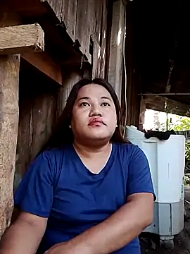 Snapshot of Andrea0414 chatting on 02-20-25, 12:41 Andrea0414 online show from 02-20-25, 12:41