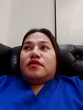 Snapshot of Andrea0414 chatting on 03-05-25, 03:08 Andrea0414 online show from 03-05-25, 03:08