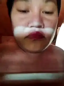 Snapshot of Andrea0414 chatting on 03-18-25, 01:32 Andrea0414 online show from 03-18-25, 01:32