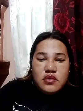 Snapshot of Andrea0414 chatting on 03-22-25, 10:26 Andrea0414 online show from 03-22-25, 10:26