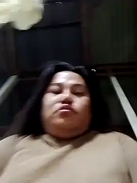 Snapshot of Andrea0414 chatting on 10-03-25, 09:23 Andrea0414 online show from 10-03-25, 09:23