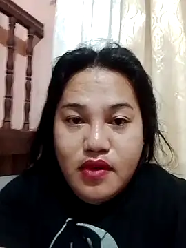 Snapshot of Andrea0414 chatting on 10-05-25, 10:29 Andrea0414 online show from 10-05-25, 10:29