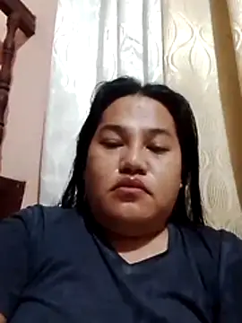 Snapshot of Andrea0414 chatting on 10-28-25, 10:01 Andrea0414 online show from 10-28-25, 10:01