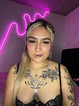 rubiaaqueen online show from 08-09-26, 03:08