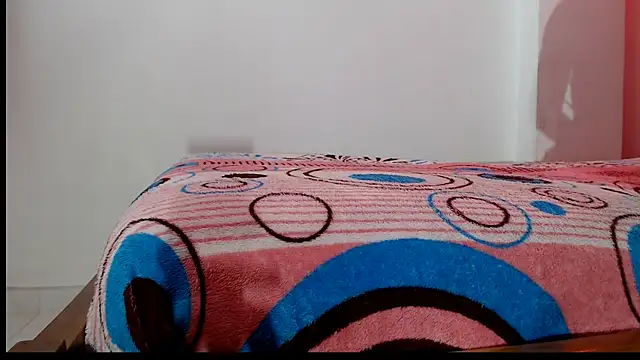Snapshot of aniitaeyescute chatting on 08-04-26, 02:52 aniitaeyescute online show from 08-04-26, 02:52