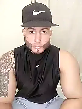 Snapshot of noamkamartinez chatting on 08-06-26, 06:37 noamkamartinez online show from 08-06-26, 06:37