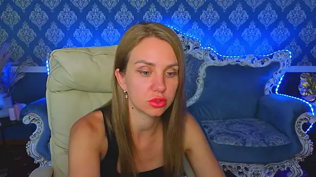 GabriEllla 4U online show from 08-03-26, 01:38