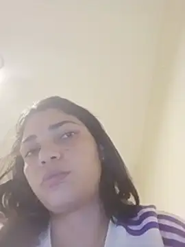 Snapshot of Brunaflor1 chatting on 08-05-26, 04:37 Brunaflor1 online show from 08-05-26, 04:37