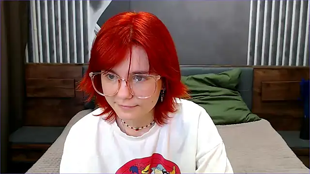 Avrora Vance online show from 08-05-26, 05:43