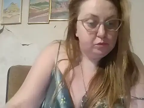 Snapshot of NyxVanta chatting on 08-05-26, 01:03 NyxVanta online show from 08-05-26, 01:03