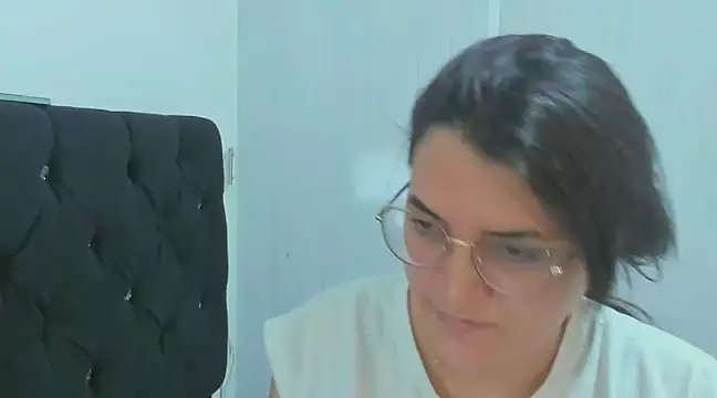 Snapshot of MARILYN_GARCIA chatting on 12-11-24, 07:57 MARILYN GARCIA online show from 12-11-24, 07:57