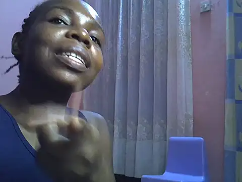 Snapshot of Selpha77 chatting on 08-05-26, 03:26 Selpha77 online show from 08-05-26, 03:26