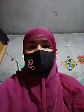 Snapshot of Jannat-54 chatting on 08-07-26, 04:20 Jannat-54 online show from 08-07-26, 04:20