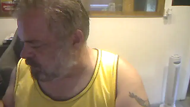 Nimmmich51 online show from 08-09-26, 05:34
