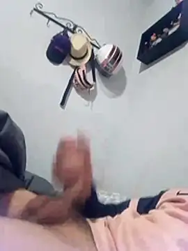 Snapshot of Sjksns chatting on 03-08-26, 02:54 Sjksns online show from 03-08-26, 02:54