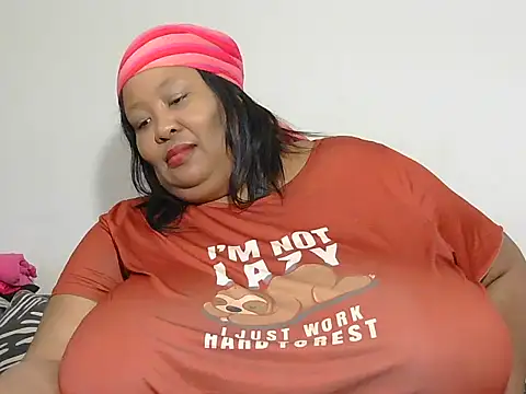 nancy111 online show from 02-04-26, 01:39