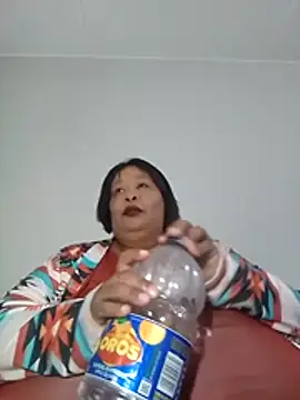 Snapshot of nancy111 chatting on 06-15-26, 05:20 nancy111 online show from 06-15-26, 05:20