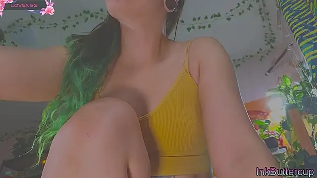 Dead Butterfly online show from 09-28-25, 03:45