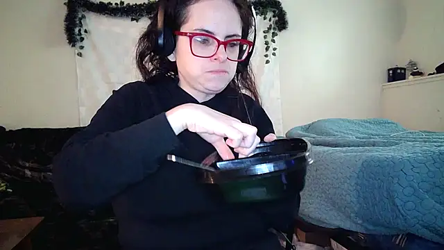 JessaBella online show from 11-25-25, 04:29