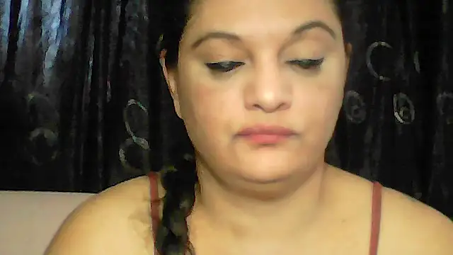 Snapshot of sweetnessangel chatting on 11-26-25, 08:59 sweetnessangel online show from 11-26-25, 08:59