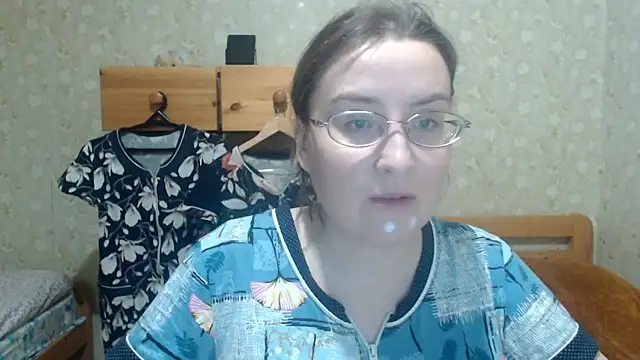 Smart Rose online show from 11-26-25, 03:24