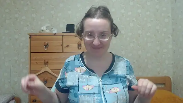 Smart Rose online show from 04-18-26, 03:16