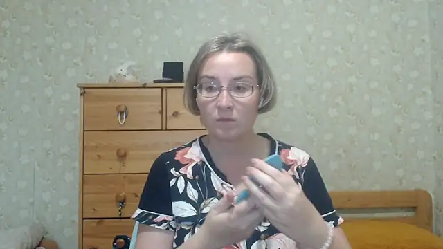 Smart Rose online show from 07-17-26, 04:45