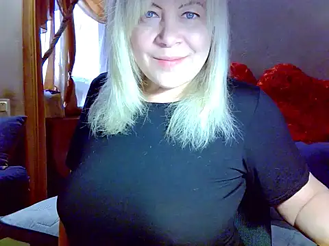 Snapshot of AgoniA7 chatting on 04-28-26, 03:55 AgoniA7 online show from 04-28-26, 03:55