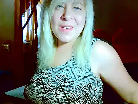 Snapshot of AgoniA7 chatting on 05-16-26, 06:54 AgoniA7 online show from 05-16-26, 06:54