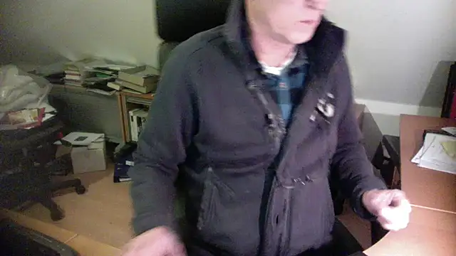 outlaw200 online show from 12-24-24, 03:47