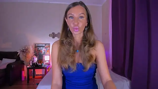 EmmaAbramson online show from 05-12-26, 10:23